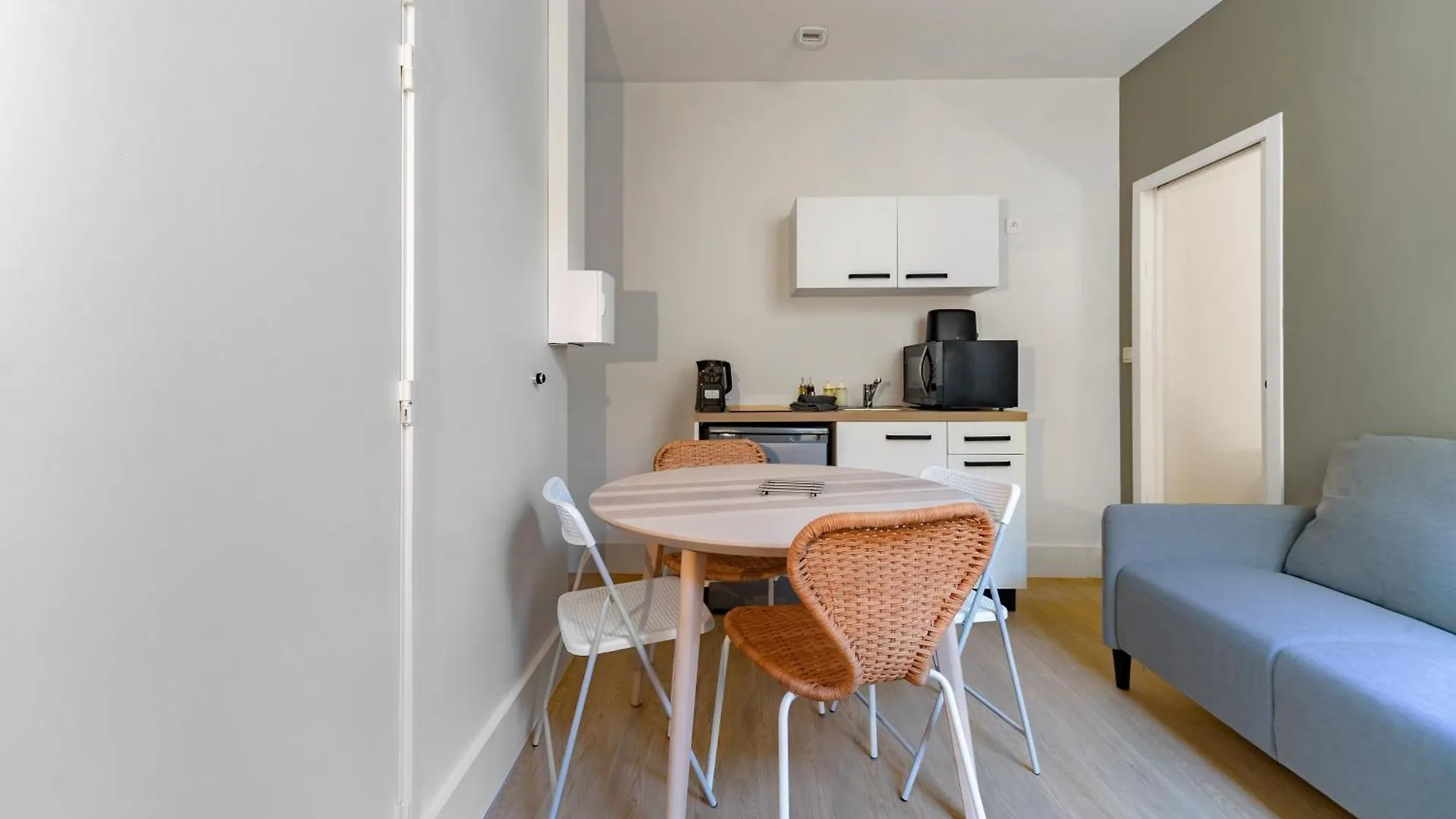 Residence Desroziers - Appartements Design En Centre Ville Vichy Apartment